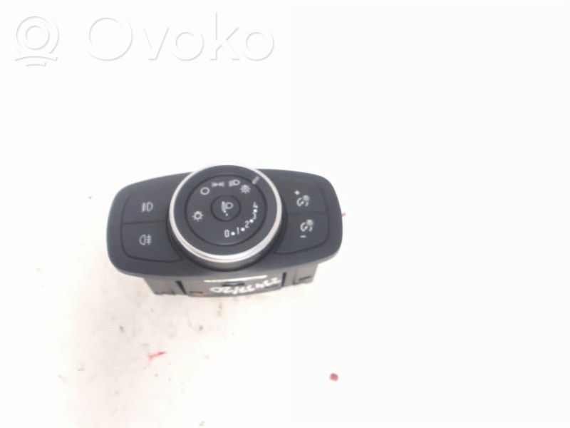 Lukturu slēdzis   2431572,10345691,JX7T13D061EC