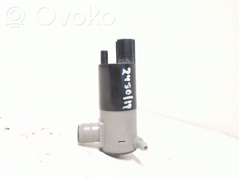 Ford Ranger Windscreen/windshield washer pump 
