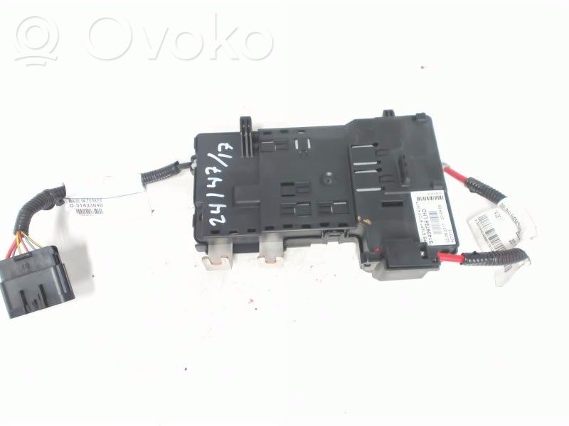 Sulakemoduuli   31337185,31409755