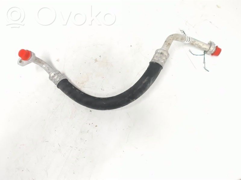 Ilmastointilaitteen putki (A/C)   6477C8,9681693480