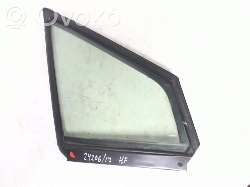 Subaru Outback (BS) Ventanilla de ventilación de la puerta delantera cuatro puertas