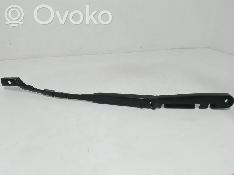 Volvo XC90 Brazo del limpiaparabrisas delantero 