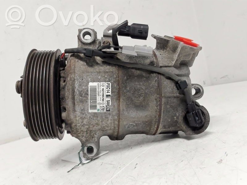 Renault Megane IV Air conditioning (A/C) compressor (pump) 