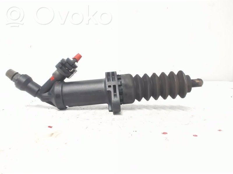 BMW 3 E90 E91 Cilindro secondario della frizione 