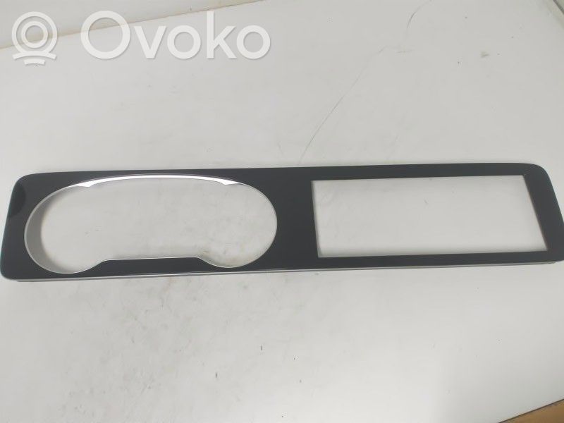 Moldura del panel   A2135407437
