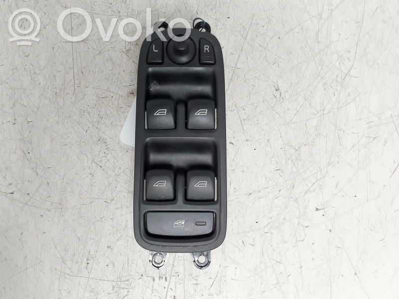 Volvo V60 Electric window control switch 