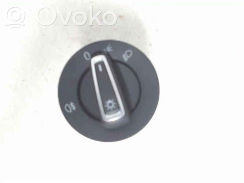 Volkswagen Golf VII Interruttore luci