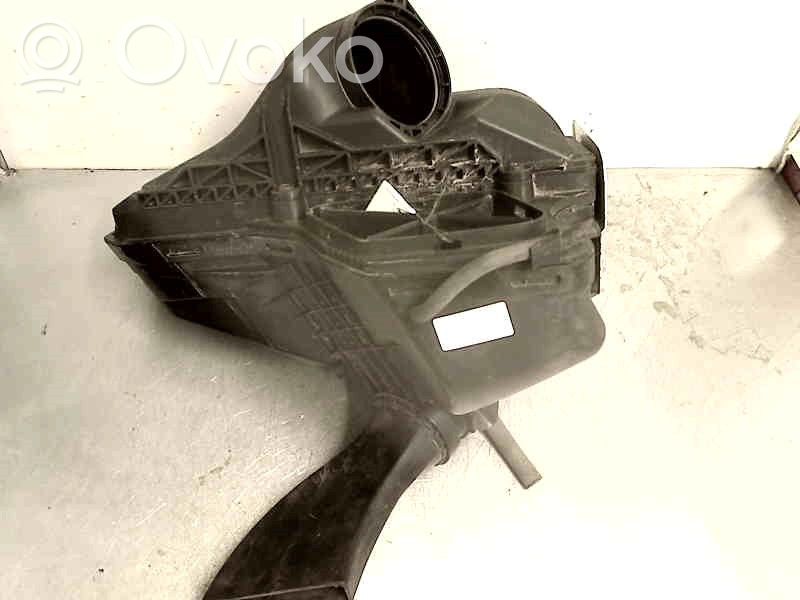 Luftfilterkasten   8K0133837BG,8K0133837AA