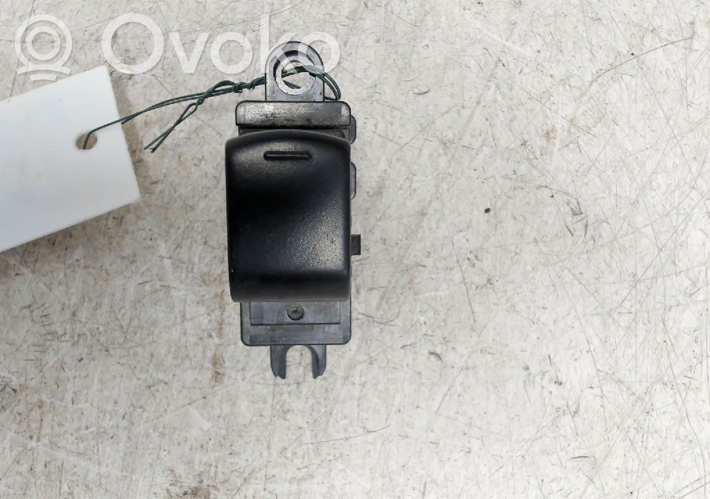 Electric window control switch   25411BR00A,25411BR00A