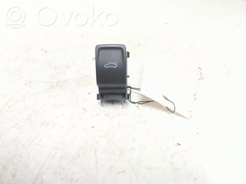 Skoda Kodiaq Buton deschidere portbagaj 