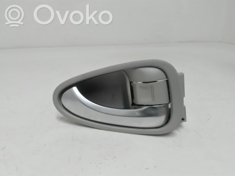 Toyota Avensis T270 Maniglia interna per portiera anteriore