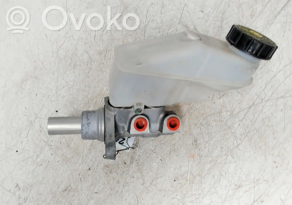 Toyota Yaris Cilindro del sistema frenante 