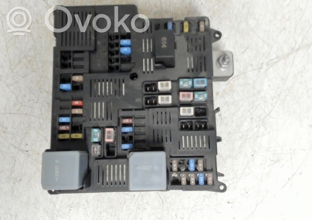 Volvo S90, V90 Sulakemoduuli 