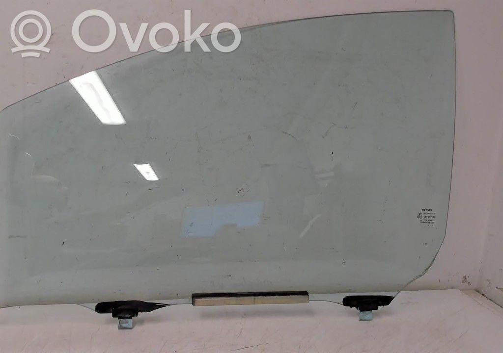 Toyota Yaris Vetro del finestrino della portiera anteriore - quattro porte 