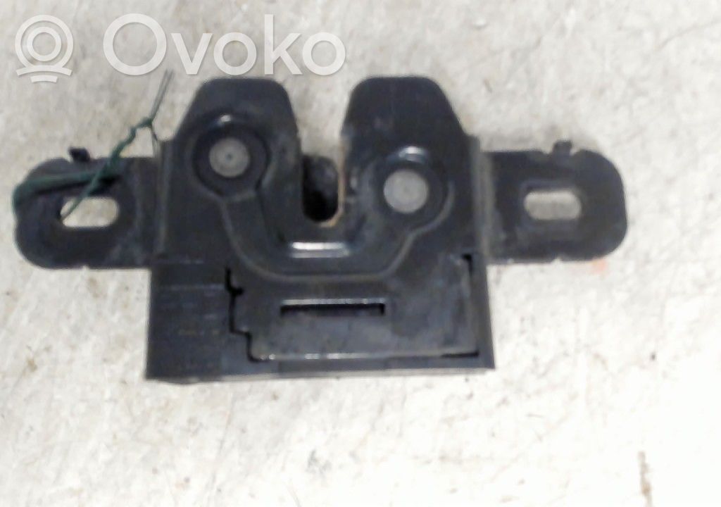 Volvo V70 Încuietoare capotă 