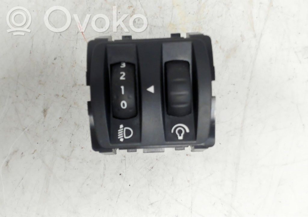 Renault Kadjar Panel lighting control switch 