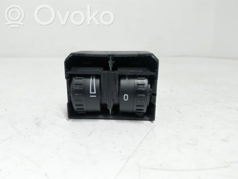 Panel lighting control switch   2K0941333D,2K0941333D