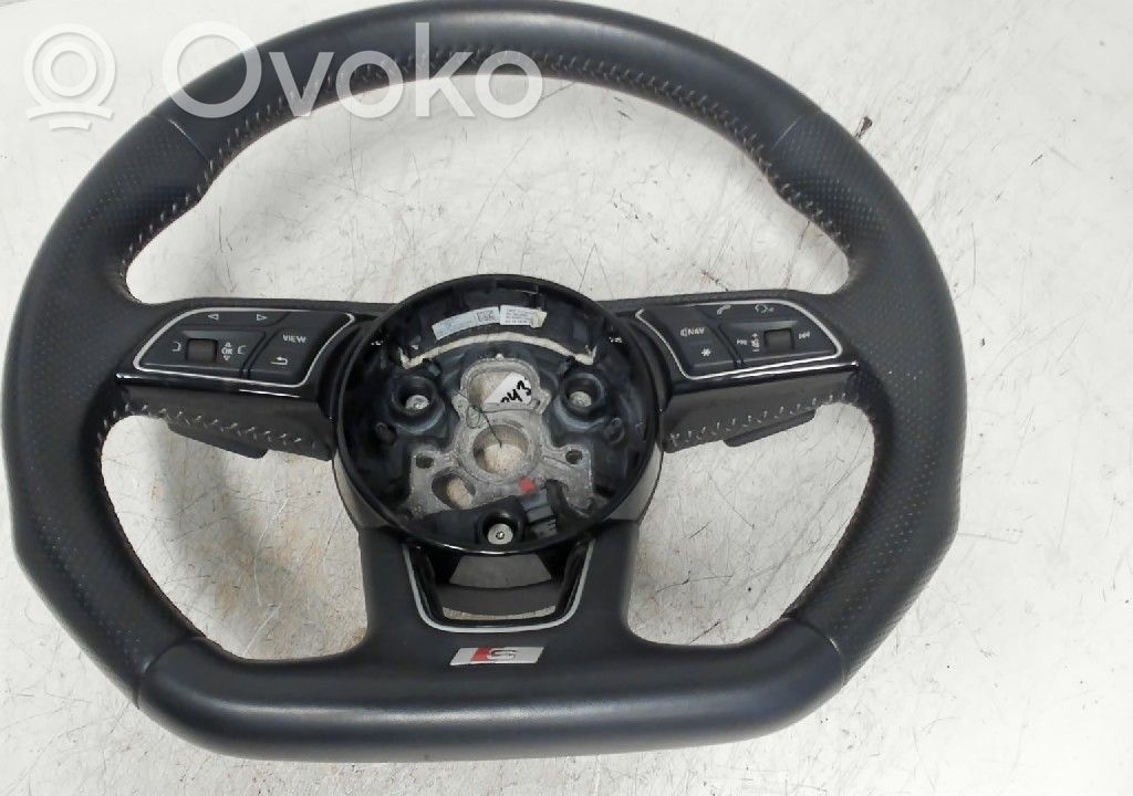 Audi A4 S4 B9 Ohjauspyörä 