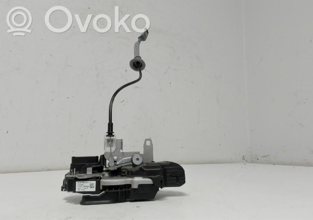 Volvo S90, V90 Takaoven lukko