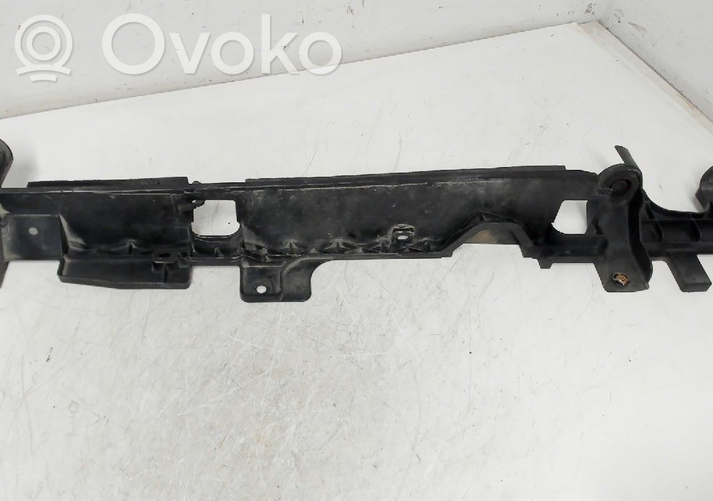 Nissan Qashqai Suport superior panou fixare radiatoare