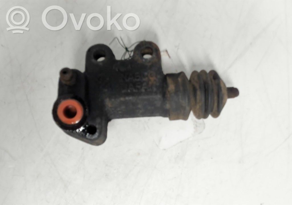 Nissan Navara D40 Darbinis sankabos cilindriukas 