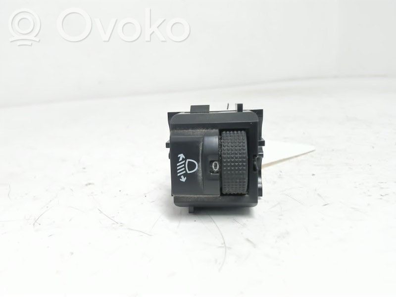 Toyota ProAce City Przycisk / Pokrętło regulacji oświetlenia deski rozdzielczej 