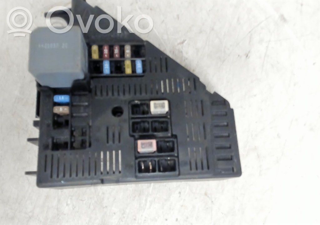 Volvo V60 Sulakemoduuli 