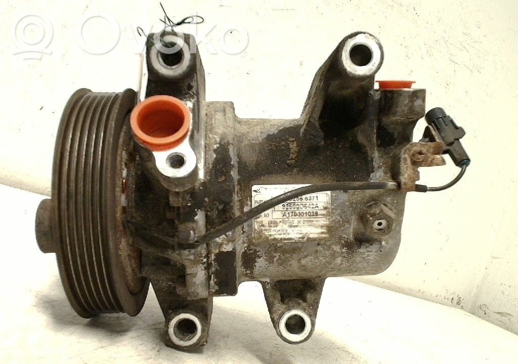 Ilmastointilaitteen kompressorin pumppu (A/C)   92600D642A,8982568371