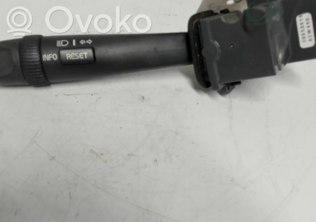 Volvo V70 Indicator stalk 