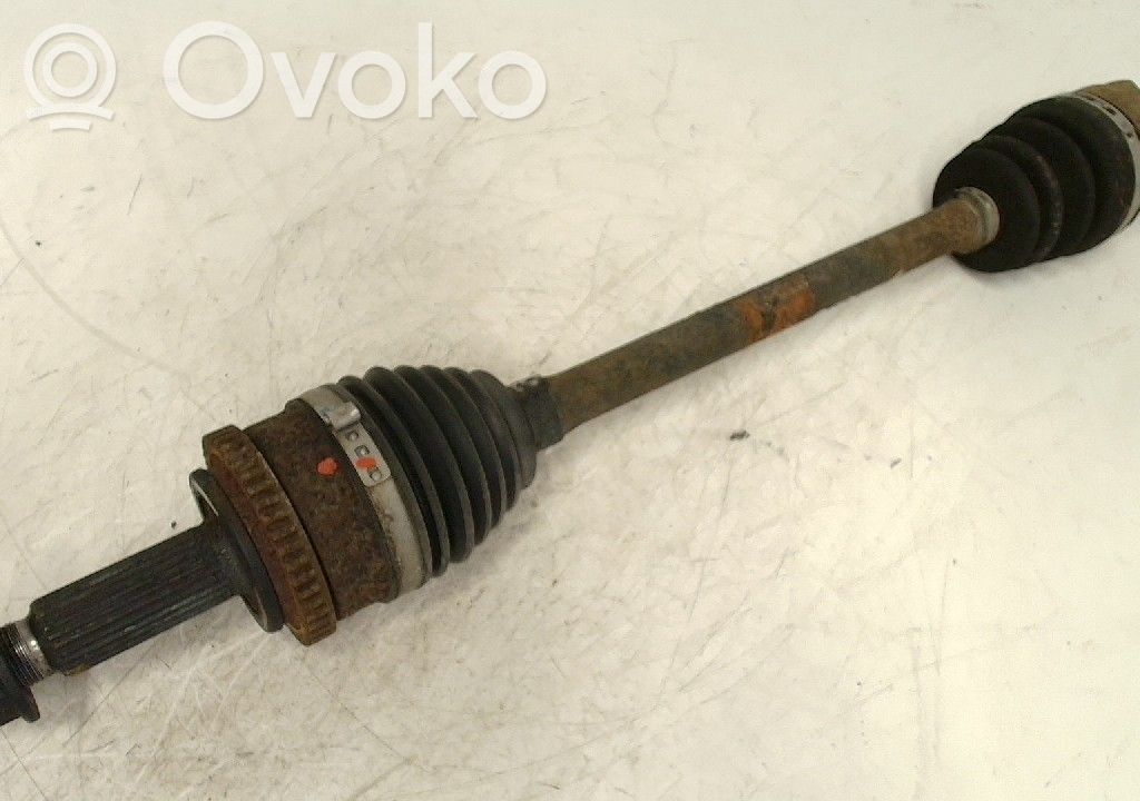 Etuvetoakseli   49500A6300