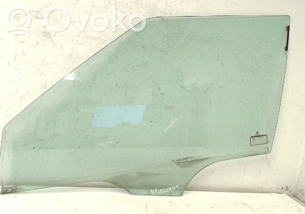 Skoda Fabia Mk2 (5J) Szyba drzwi przednich 