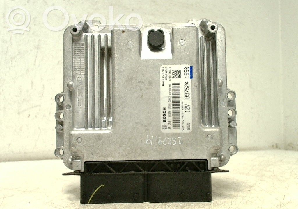 Isuzu D-Max Injection control unit/module 