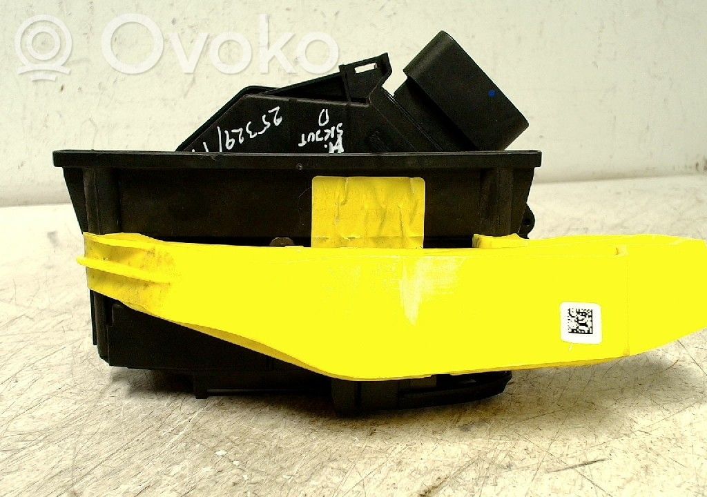 Türschloss vorne   C07110106,DT11V264A00JK