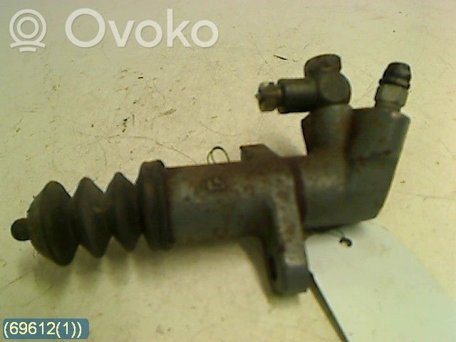 Mitsubishi Space Star Clutch slave cylinder 