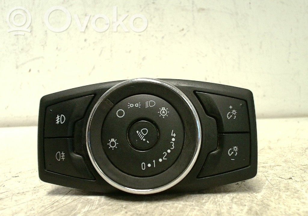 Light switch   2026436,1701342201,DG9T13D061HDW