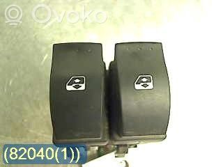 Opel Vivaro Electric window control switch 