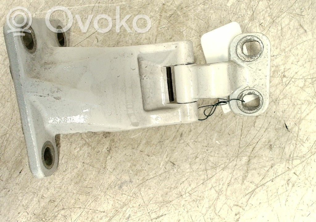 Volkswagen Caddy Rear door upper hinge 