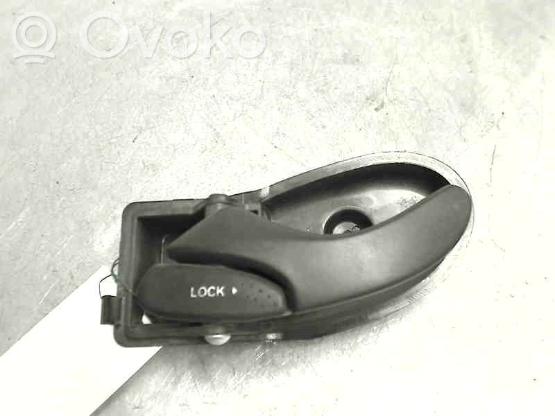 Front door interior handle   4077922,YC15V22601A