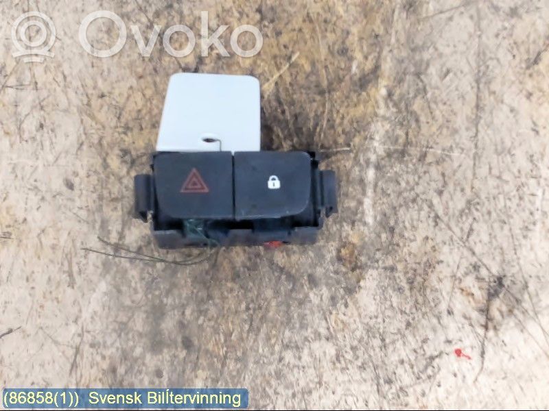 Opel Vivaro Botón interruptor de luz de peligro 