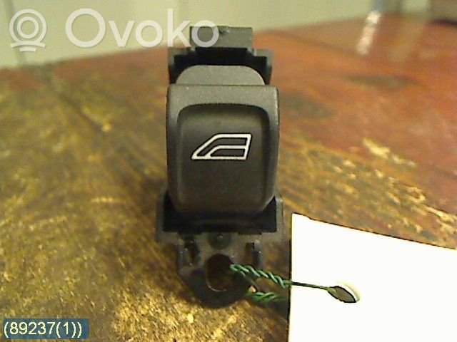 Electric window control switch   30773273,03453410LK