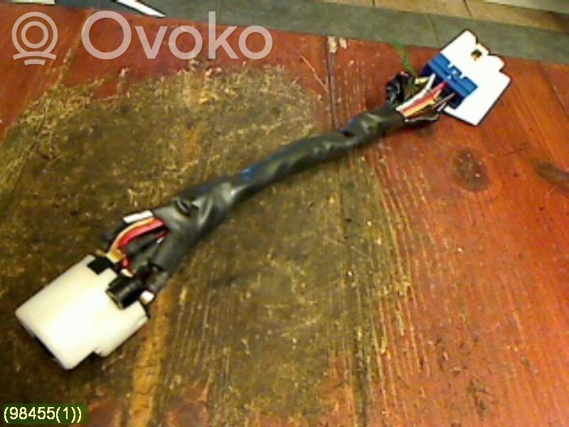 Hyundai H-1, Starex, Satellite Steering wheel lock 