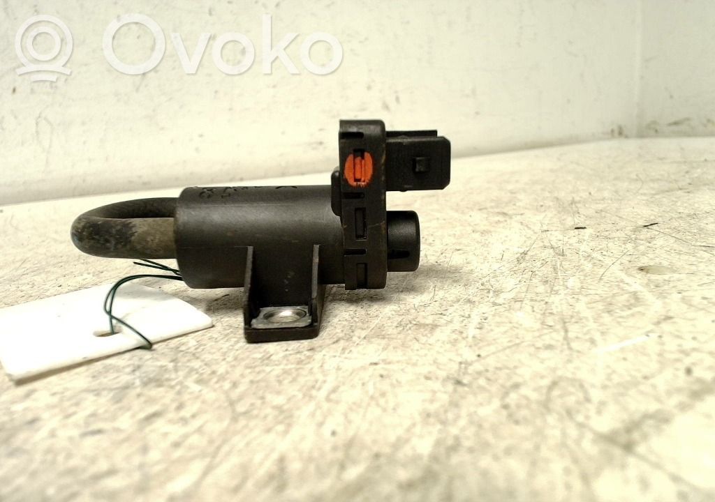 Válvula de vacío   95514554,8200762162,8200762162