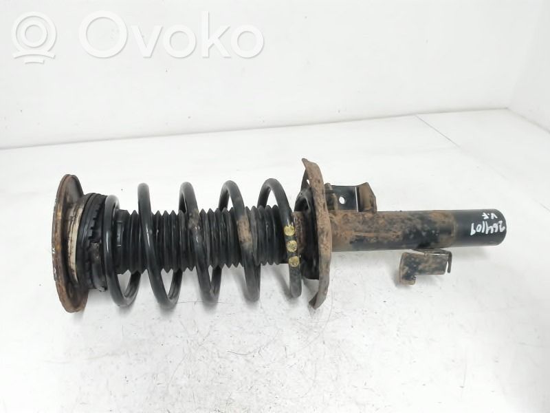 Volvo V70 Amortyzator osi przedniej ze sprężyną 