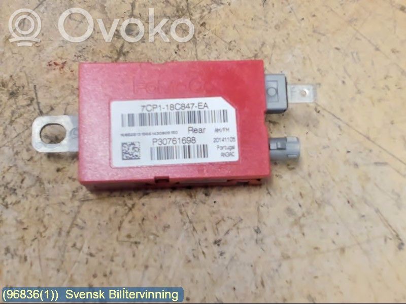 Ford Kuga II Amplificatore antenna 