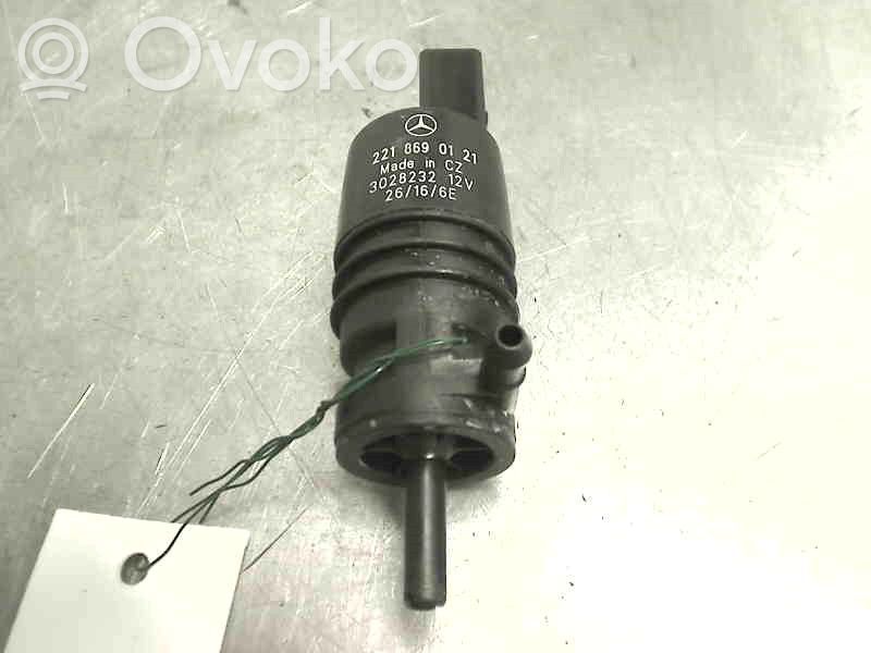 Windscreen/windshield washer pump   2E0955951,3028232CONTINENTAL,2218690121