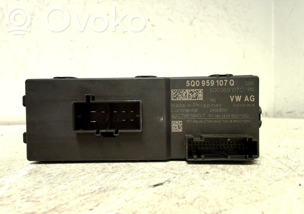 Tailgate/trunk control unit/module   5Q0959107Q,A2C74858407,5Q0959107Q