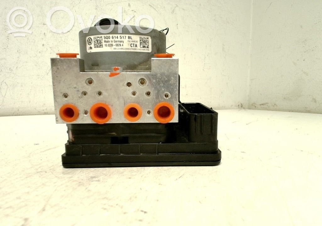 Volkswagen PASSAT B8 Pompă ABS 