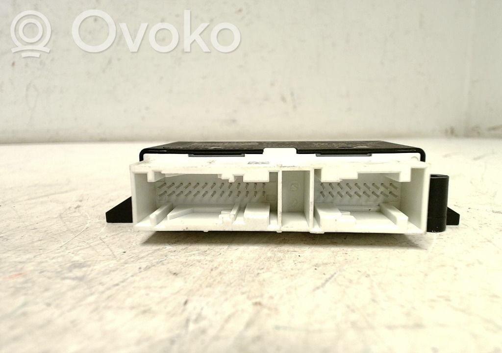 Volkswagen PASSAT B8 Centralina/modulo sensori di parcheggio PDC 