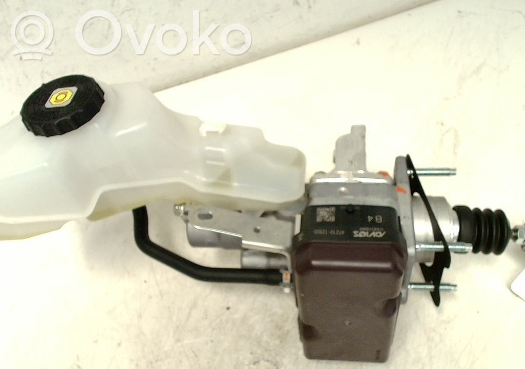 Toyota Corolla E210 E21 Pääjarrusylinteri 