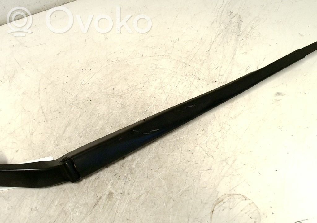 Toyota Corolla E210 E21 Front wiper blade arm 